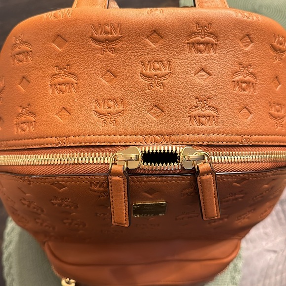 MCM large leather backpack *brand new* Great bag for anyone!!!! - Picture 11 of 13